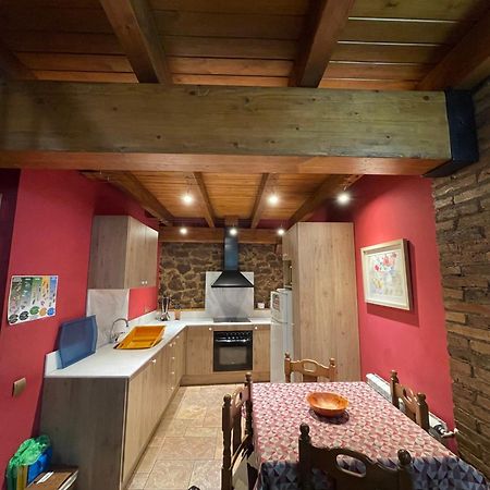 Can Llorenc Prades Exterior photo