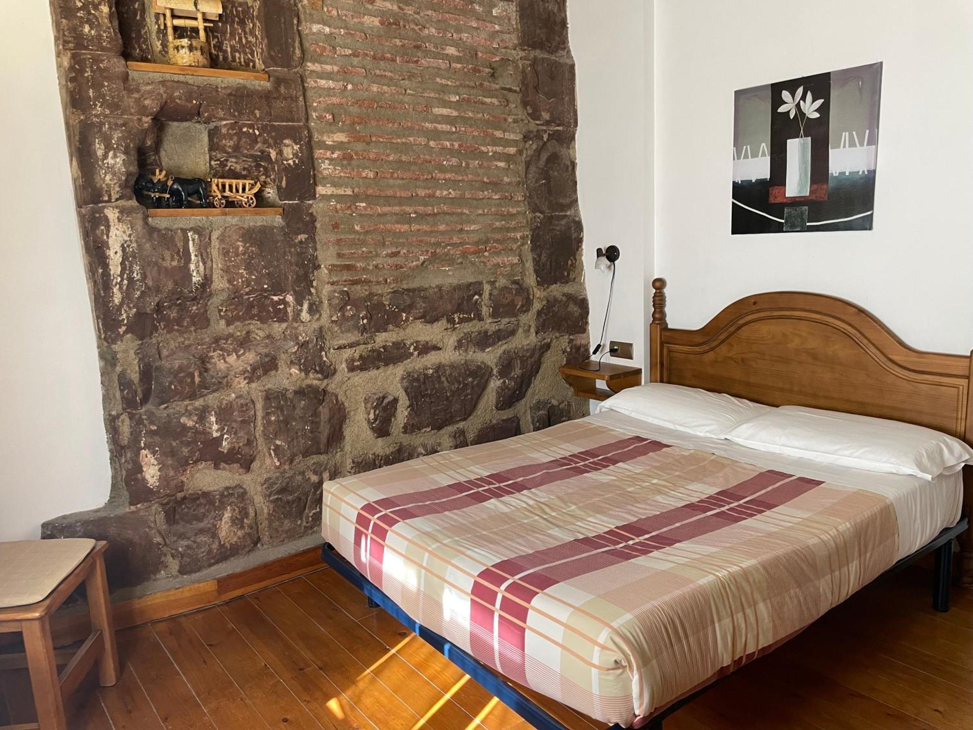 Can Llorenc Prades Exterior photo